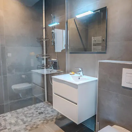 Terra Bella Hauteur De La Avec Piscine Et Vue Propriano (Corsica)