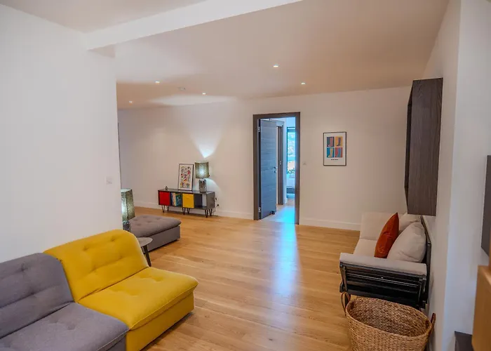 Terra Bella Hauteur De La Avec Piscine Et Vue