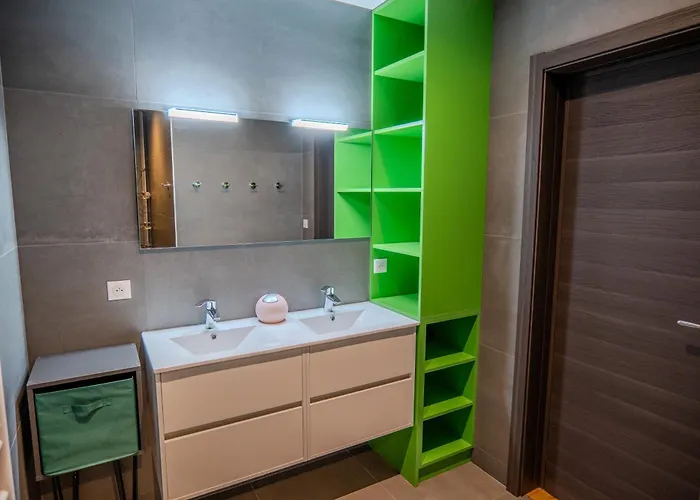 Terra Bella Hauteur De La Avec Piscine Et Vue וילה *