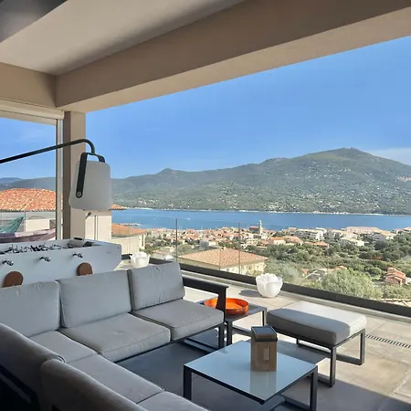 Terra Bella Hauteur De La Avec Piscine Et Vue Villa