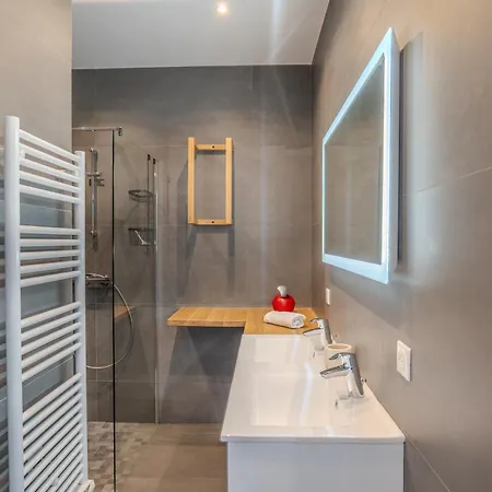 Terra Bella Hauteur De La Avec Piscine Et Vue Vila