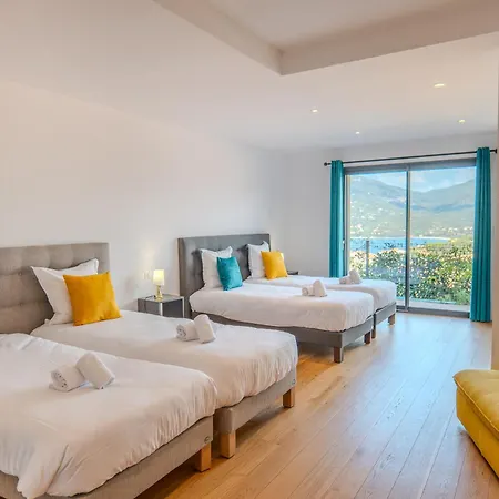 Terra Bella Hauteur De La Avec Piscine Et Vue Propriano (Corsica)